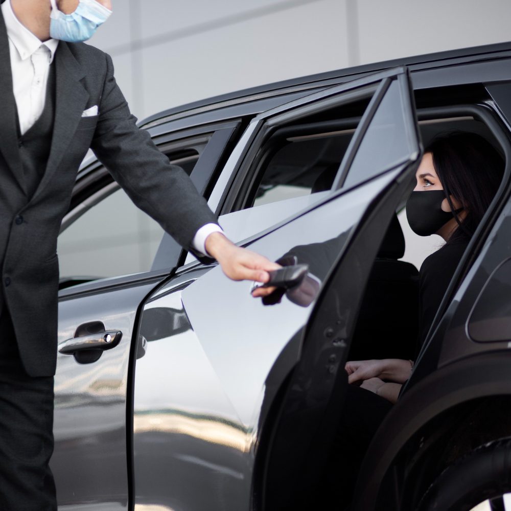 Private transfer / Private car